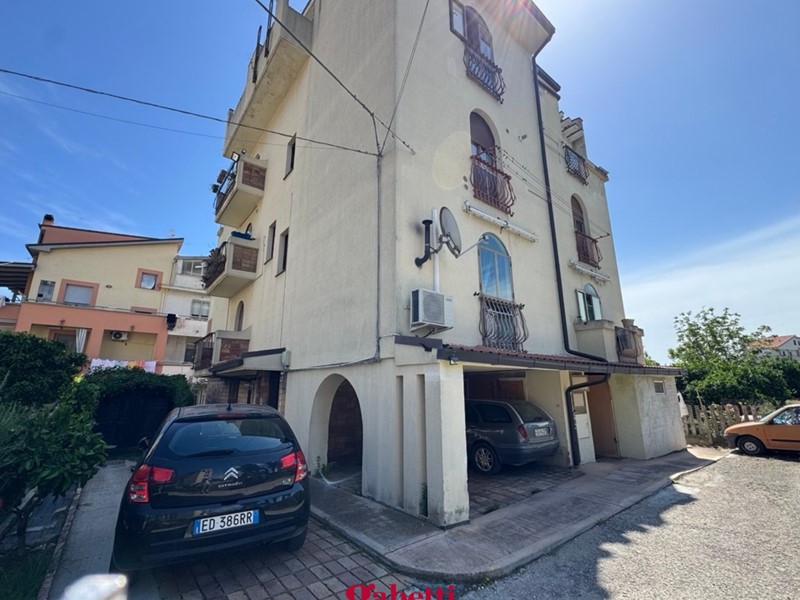 Trilocale in Vendita a San Salvo, 53'000&euro;, 68 m²