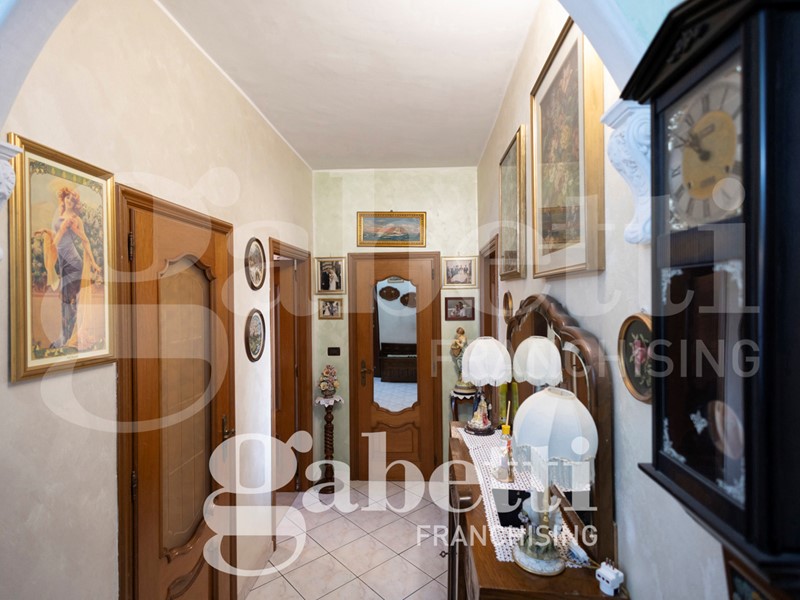 Quadrilocale in Vendita a Rivoli, 145'000&euro;, 102 m², con Box