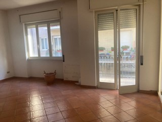 Appartamento in Vendita a Brindisi, 175'000&euro;, 155 m²
