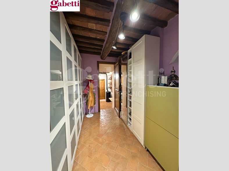 Trilocale in Vendita a Gaiole in Chianti, 130'000&euro;, 68 m²