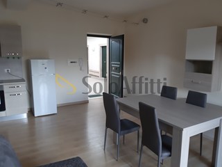 Bilocale in Affitto a Ciampino, 760&euro;, 65 m², arredato