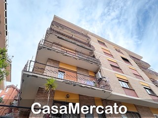 Quadrilocale in Vendita a Albano Laziale, 245'000&euro;, 130 m²
