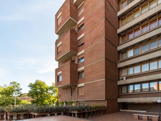 Appartamento in Vendita a Bologna, 595'000&euro;, 238 m², con Box