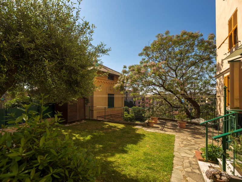 Trilocale in Affitto a Genova, zona Quinto, 650&euro;, 43 m²
