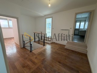 Quadrilocale in Affitto a Pescara, zona Piazza Salotto, 1'200&euro;, 125 m²