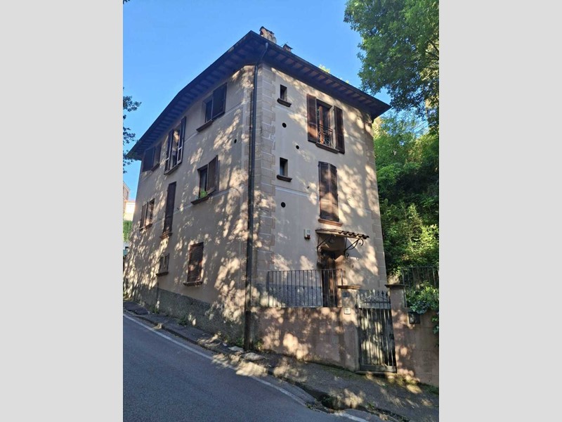 Trilocale in Affitto a Perugia, 750&euro;, 75 m², arredato