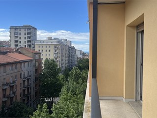 Trilocale in Affitto a Trieste, 640&euro;, 70 m²