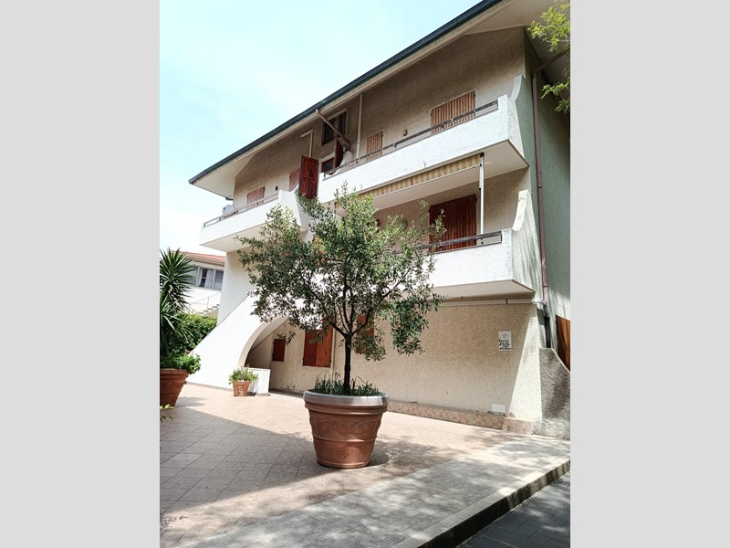Quadrilocale in Vendita a Rosignano Marittimo, zona Caletta, 220'000&euro;, 90 m², arredato, con Box
