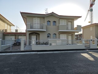 Trilocale in Vendita a Fucecchio, 280'000&euro;, 71 m², con Box