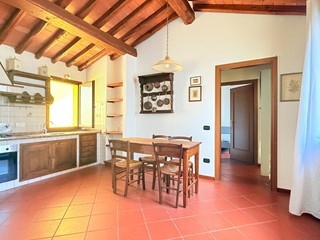 Trilocale in Vendita a Massa e Cozzile, zona Margine Coperta, 85'000&euro;, 48 m², arredato