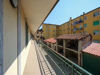 Bilocale in Vendita a Gorgonzola, 68'000&euro;, 53 m², con Box