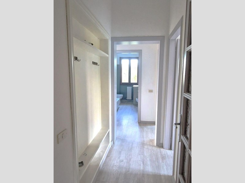 Appartamento in Vendita a Camaiore, zona Capezzano Pianore, 290'000&euro;, 114 m²
