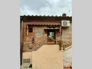 Trilocale in Vendita a Peccioli, 83'000&euro;, 35 m², arredato