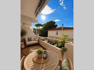 Trilocale in Vendita a Massa, zona Ronchi, 235'000&euro;, 60 m², arredato