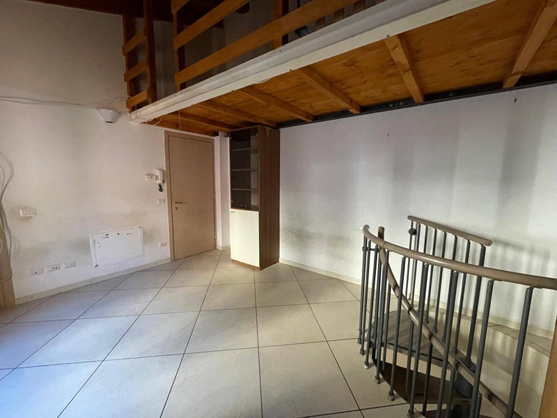 Bilocale in Vendita a Galbiate, 74'000&euro;, 58 m²