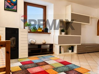 Appartamento in Vendita a Pellizzano, 260'000&euro;, 176 m²