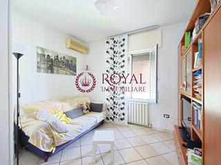 Trilocale in Vendita a Livorno, 100'000&euro;, 75 m²