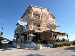 Appartamento in Vendita a Massignano, 790'000&euro;, 950 m²