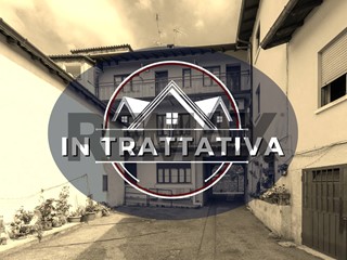 Trilocale in Vendita a Arcisate, 135'000&euro;, 110 m²