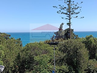 Bilocale in Vendita a Costarainera, 135'000&euro;, 50 m²