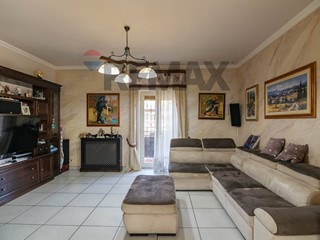Quadrilocale in Vendita a Mascalucia, 158'000&euro;, 100 m²