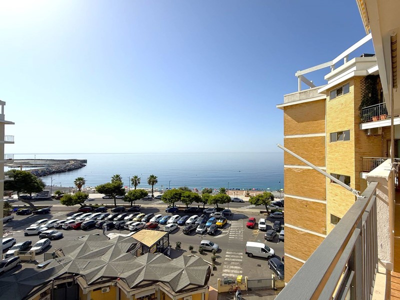 Quadrilocale in Affitto a Catanzaro, 2'000&euro;, 85 m²