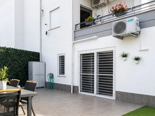 Appartamento in Vendita a Fiumicino, 299'000&euro;, 130 m²