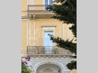Appartamento in Vendita a Lecce, 450'000&euro;, 160 m²