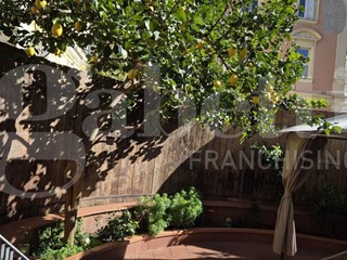 Quadrilocale in Vendita a Napoli, 350'000&euro;, 100 m²
