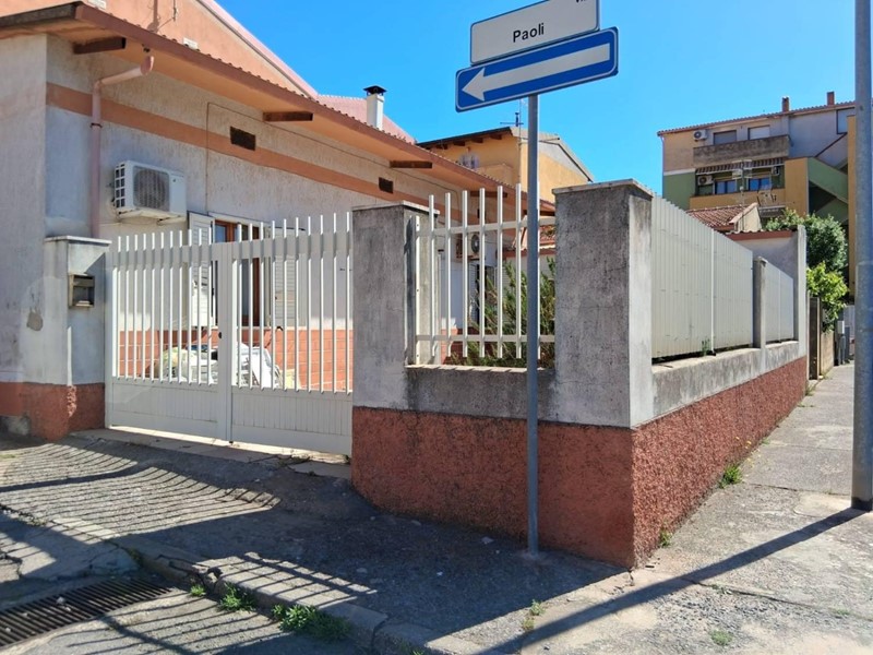 Bilocale in Vendita a Iglesias, 80'000&euro;, 60 m²