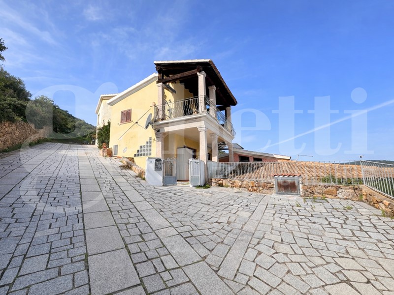 Bilocale in Vendita a Budoni, 165'000&euro;, 58 m², arredato