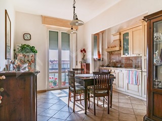 Quadrilocale in Vendita a Livorno, zona ACCADEMIA, TERRAZZA MASCAGNI, GOITO, MONTEBELLO, FABBRICOTTI, 240'000&euro;, 91 m²