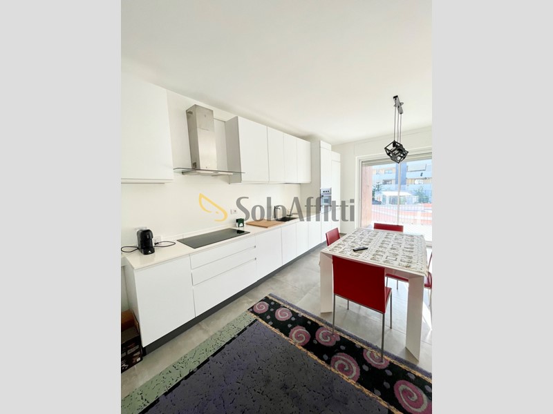 Trilocale in Affitto a Bari, zona Palese, 800&euro;, 75 m², arredato