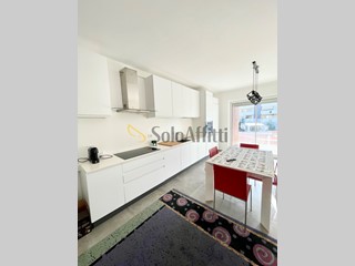 Trilocale in Affitto a Bari, zona Palese, 800&euro;, 75 m², arredato