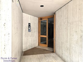 Appartamento in Vendita a Perugia, zona Madonna Alta, 250'000&euro;, 110 m², con Box