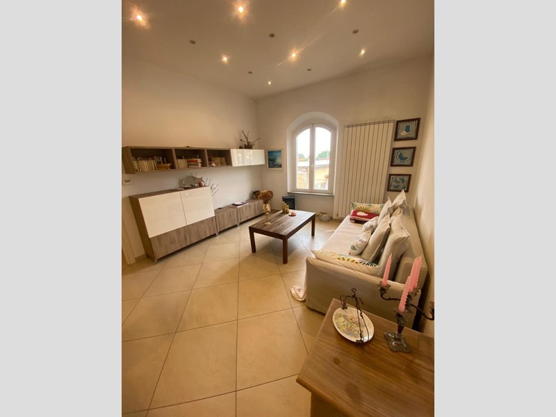 Quadrilocale in Affitto a Pietrasanta, 1'100&euro;, 120 m², arredato