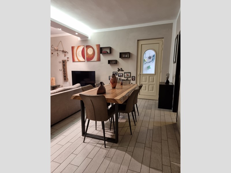 Appartamento in Vendita a Viareggio, zona Terminetto, 320'000&euro;, 136 m²