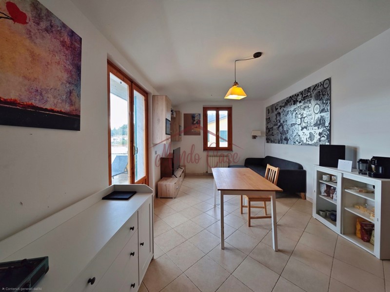 Quadrilocale in Vendita a Sarzana, zona Nave, 170'000&euro;, 77 m², con Box