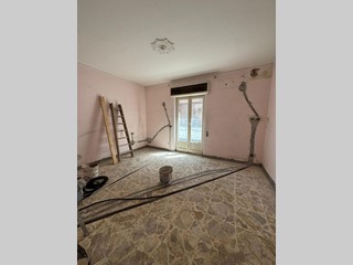 Bilocale in Vendita a Catania, 48'000&euro;, 51 m²