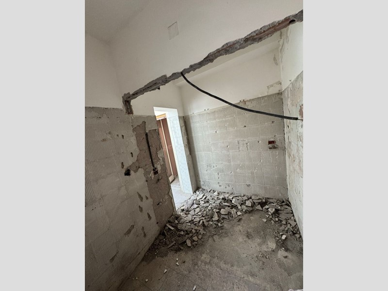 Bilocale in Vendita a Catania, 68'000&euro;, 51 m²