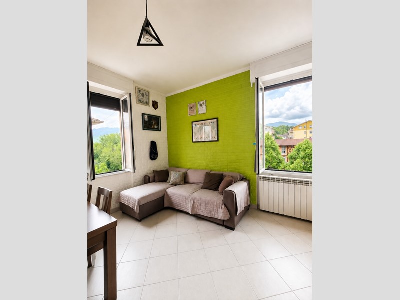 Appartamento in Vendita a Villafranca in Lunigiana, zona Villafranca centro, 60'000&euro;, 80 m²