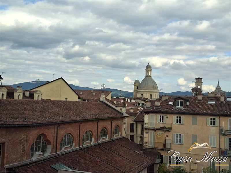 Trilocale in Affitto a Torino, 2'000&euro;, 90 m²