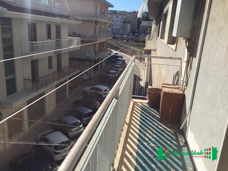 Appartamento in Vendita a Ragusa, 78'000&euro;, 201 m²