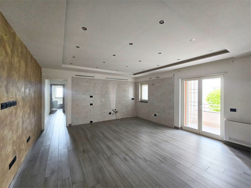 Bilocale in Affitto a Volla, 750&euro;, 78 m²