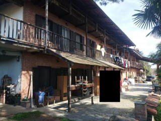 Appartamento in Vendita a Albiano d'Ivrea, 226'740&euro;, 273 m²