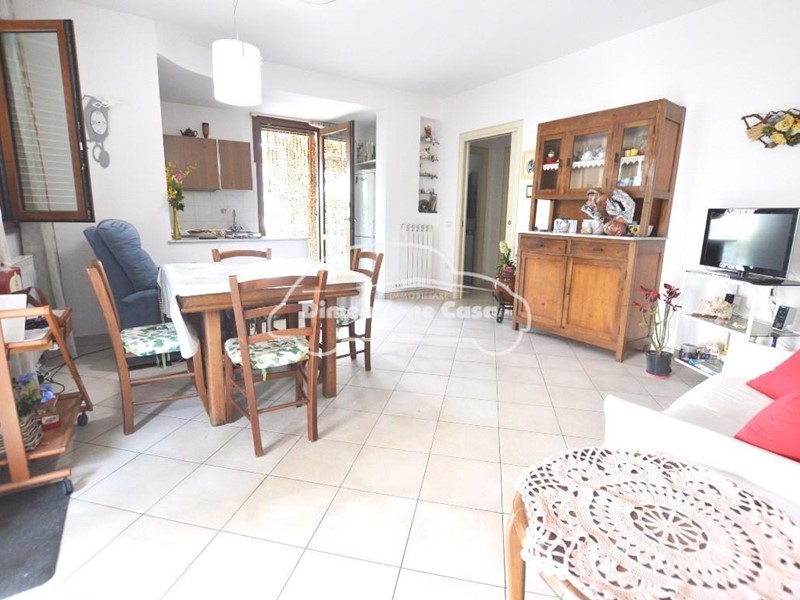 Quadrilocale in Vendita a Lucca, zona Sant'Anna, 300'000&euro;, 120 m²