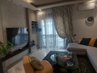Appartamento in Vendita a Castelfranco di Sotto, 165'000&euro;, 100 m², arredato, con Box