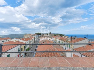 Appartamento in Vendita a Campo nell'Elba, 190'000&euro;, 108 m²