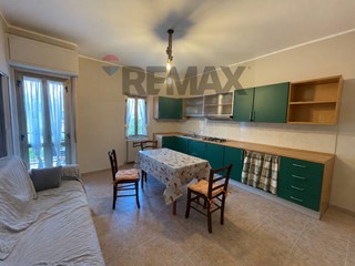 Trilocale in Affitto a Cosenza, 550&euro;, 102 m²