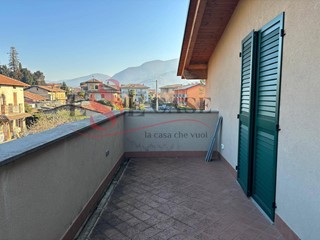 Trilocale in Vendita a Nembro, 139'000&euro;, 90 m²